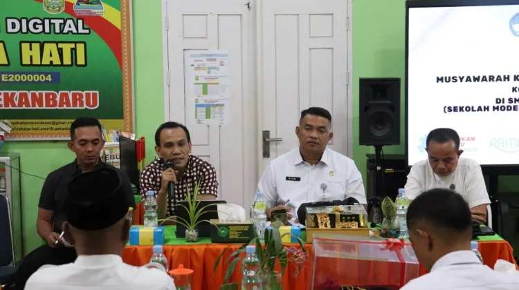 Satgaswil Riau Gelar FGD Bersama MKKS SMAN se-Kota Pekanbaru untuk Cegah Paham IRET
