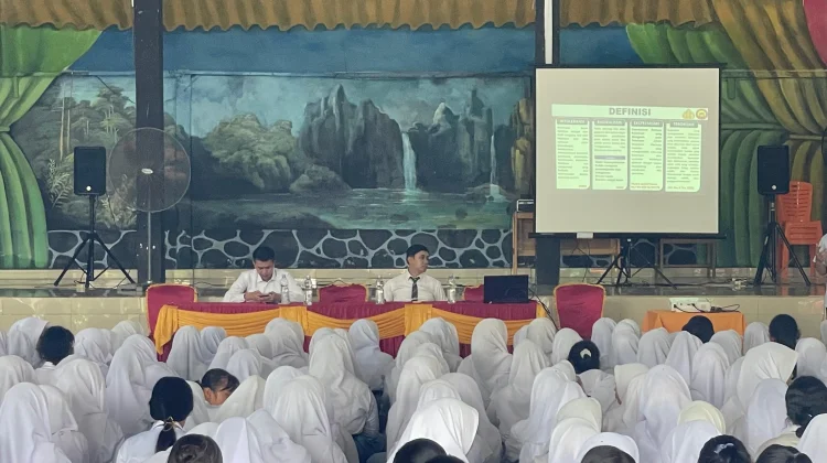 Ratakan Siak: Densus 88 Edukasi Sekolah Damai, Sasar Pelajar di Tualang dan Minas