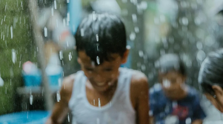 Mengenal Hujan Panas atau Sunshower