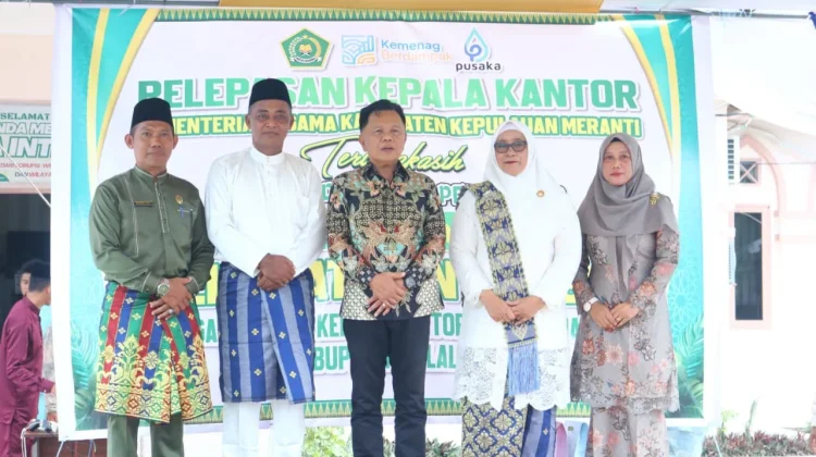 Bupati Asmar Hadiri Pelepasan Kakan Kemenag Meranti