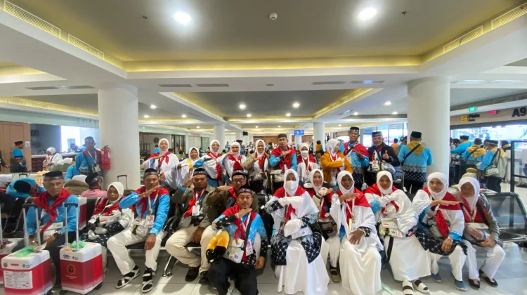 Sempat Tertunda, 44 JCH Meranti Diberangkatkan ke Tanah Suci.