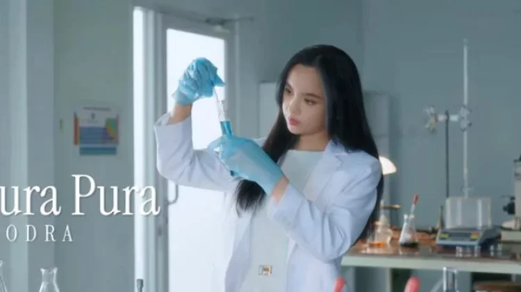 Lirik Lagu Terbaru Lyodra "Pura-Pura"