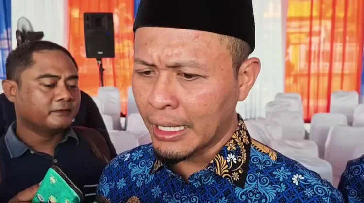 Wali Kota Pekanbaru Janji Tingkatkan Fasilitas dan Kesejahteraan Guru