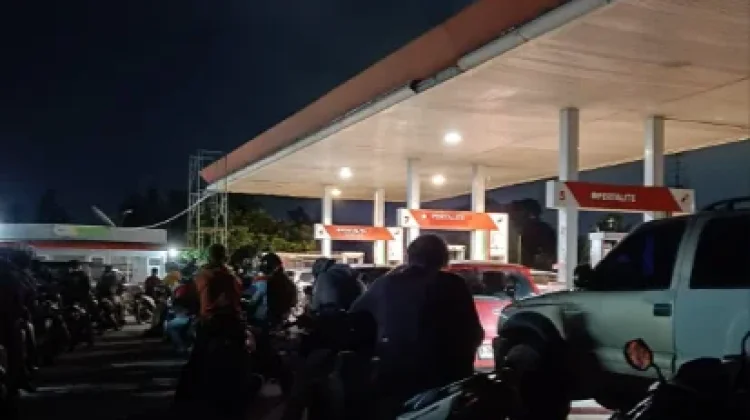 Stok BBM Pekanbaru Terjamin, Wali Kota Imbau Warga Tenang