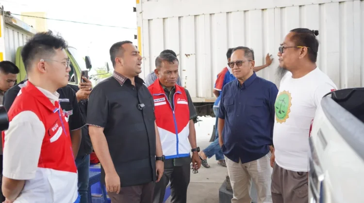 Pertamina Patra Niaga Sumbagut Bersama DPR RI dan BPH Migas Tinjau SPBU di Riau