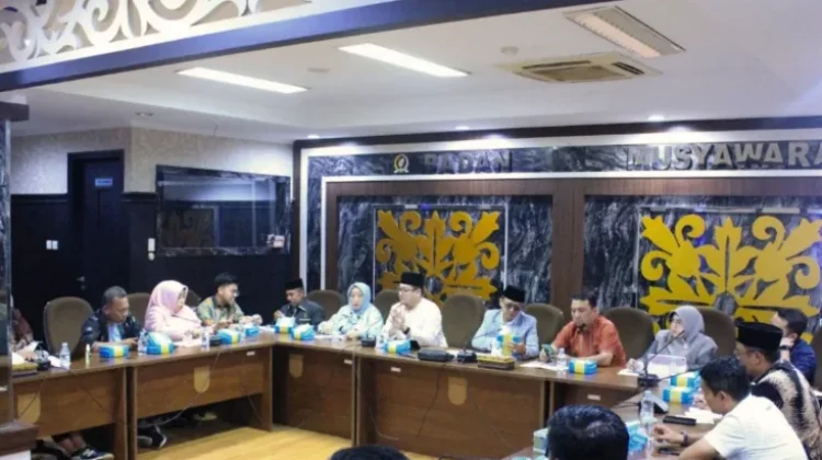 DPRD Pekanbaru Panggil Pertamina Atasi Antrean BBM