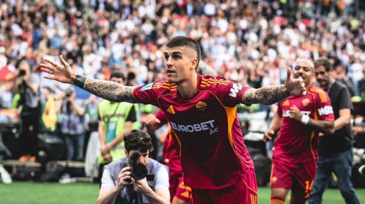 Roma Bungkam Lazio, Mancini Bawa Giallorossi Dekati UCL