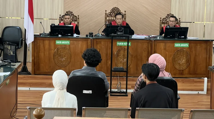 Sidang Abdul Wahid, Mantan Ajudan Sebut Ada Titipan Uang Ferry