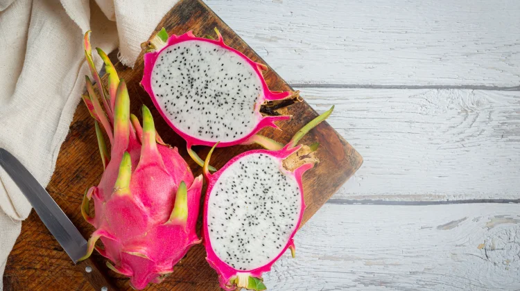 Manfaat Luar Biasa Buah Naga Putih