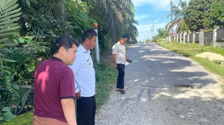 Bupati Kampar Cek Infrastruktur Box Culvert