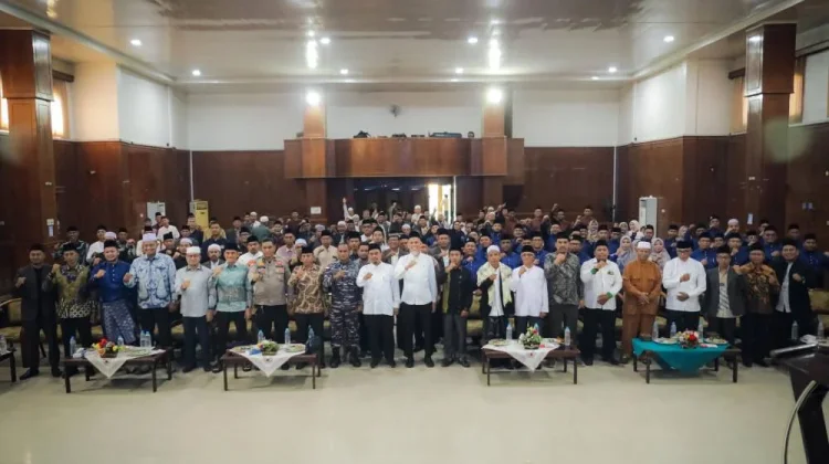 Wali Kota Dumai Hadiri Pelantikan Pengurus Mubaligh Dumai