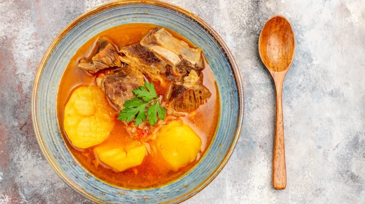 Sop Daging Pedas: Menu Iduladha