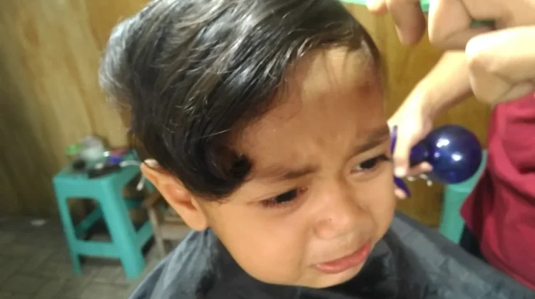 Alasan Anak Laki-Laki Sering Malas Potong Rambut