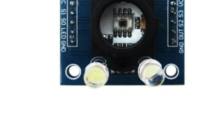 Sensor TCS3200 Meningkatkan Kemampuan Identifikasi Warna  sistem Elektronik