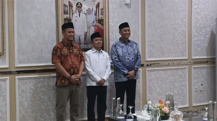 Wamendikdasmen RI dan Pemko Pekanbaru Perkuat Kolaborasi Pendidikan