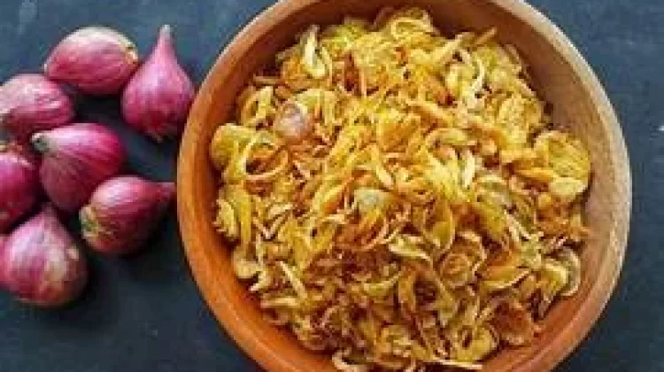 Tips dan Resep Bikin Bawang Goreng Renyah yang Awet Disimpan