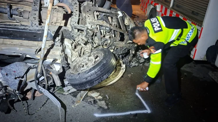 Ambulans Terlibat Kecelakaan di Tol Pekanbaru-Dumai, Tiga Orang Meninggal Dunia