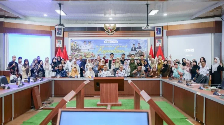 Puluhan Peserta ikuti Pelaksanaan Bimtek Kepenulisan yang digelar Dispersip