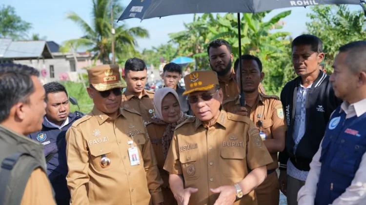 Bupati Bistamam Turun Langsung ke Kampung Nelayan Merah Putih