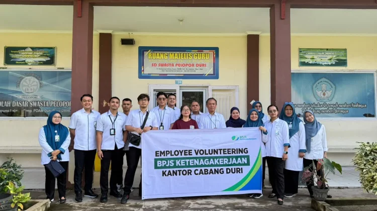 BPJS Ketenagakerjaan Duri Gelar Employee Volunteering di Sekolah Pelopor Duri