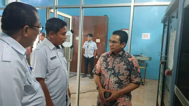 Hendry Munief Tinjau Sarana dan Prasana RRI Pekanbaru
