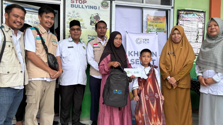 YBM PLN Bersama IZI Riau Gelar Khitan Massal Anak Sholeh di Indragiri Hulu
