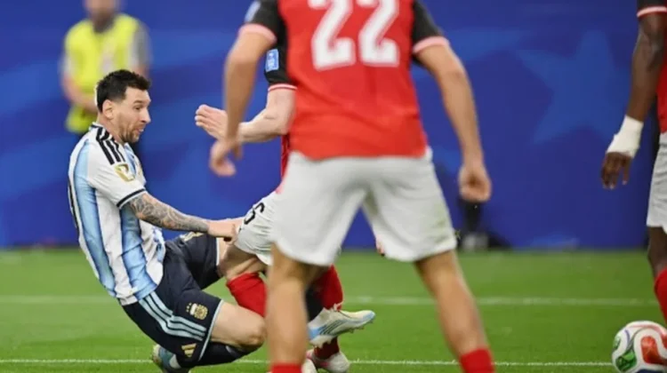 Argentina Kokoh di Puncak Grup J, Messi Memimpin Daftar Top Skor