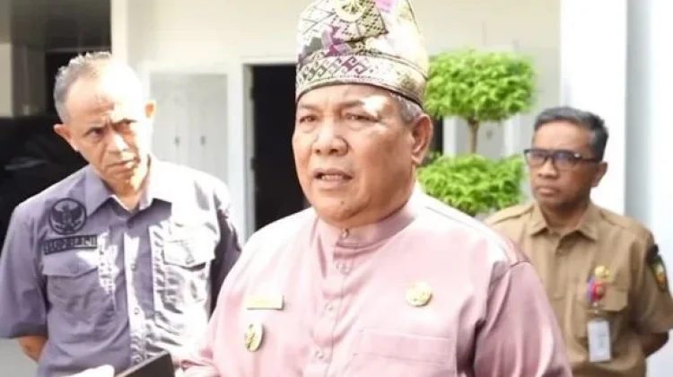 Disdik Salah Input Data, Plt Gubri Sampaikan Permintaan Maaf