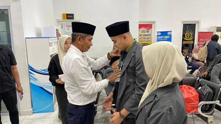 Lepas Kafilah ke MTQ Riau, Meranti Targetkan Prestasi di Kuansing