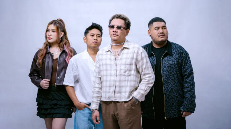 Batas Senja Gandeng Musisi Australia Rilis Single 'Iron Veins'