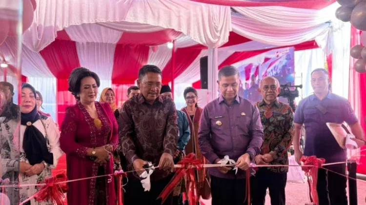 Bupati Kampar Resmikan RS Fanybella Medika
