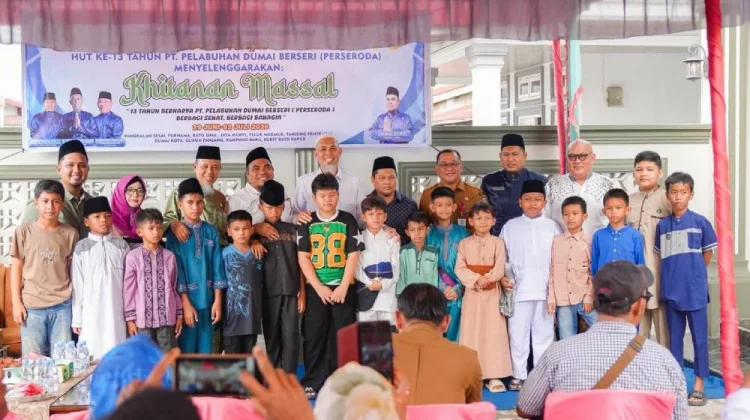 BUMD PT. Pelabuhan Dumai Berseri Gelar Khitanan Masal