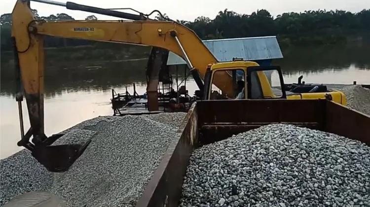 Material Alam Sunagi Kampar dalam Mendukung Pembangunan Infrastruktur