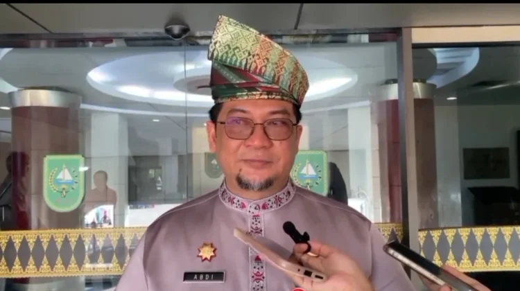 Pemprov Riau Nilai Pelaksanaan SPMB SMA/SMK Negeri 2026 Berjalan Lancar