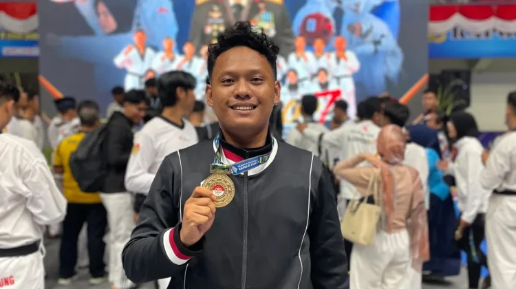 Medali Emas Bripda Renhard Bawa Polda Riau Juara Umum Kerjunas Taewondo Kapolri