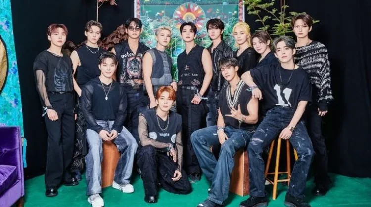 Member SEVENTEEN Resmi Kembali Perpanjang Kontrak dengan PLEDIS