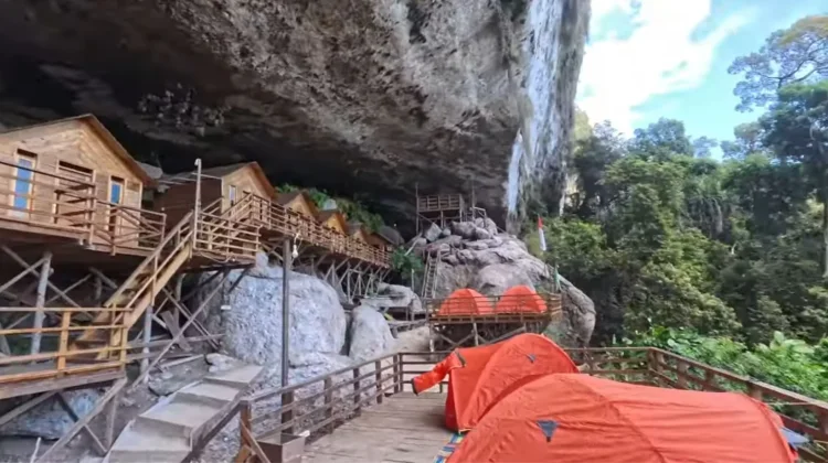 Batu Tilam Kampar Keindahan Gua, Tebing, dan Air Terjun