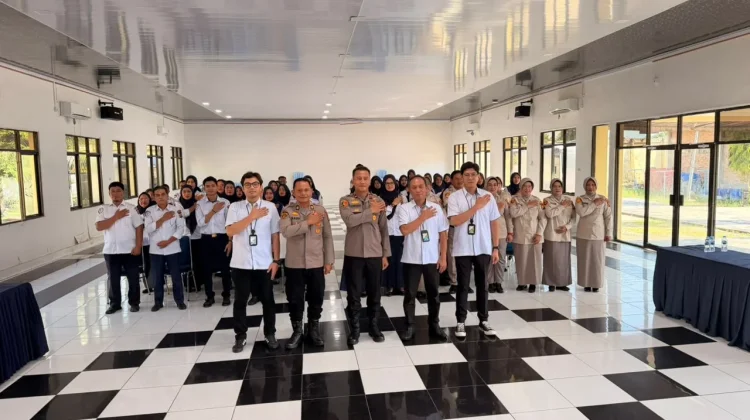 Polres Bengkalis Serahkan Perlindungan BPJS Ketenagakerjaan bagi PPPK dan PHL