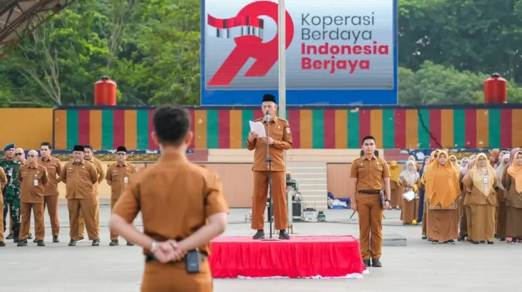 Wako H. Paisal Pimpin Upacara HUT Koperasi ke-79 di TBG