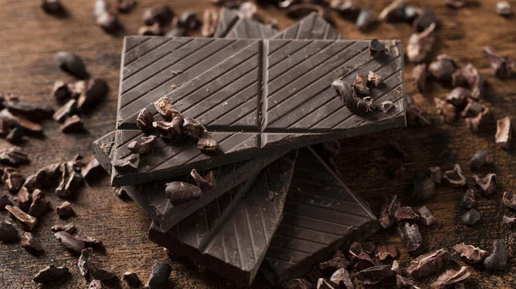 Manfaat Dark Chocolate untuk Menurunkan Berat Badan