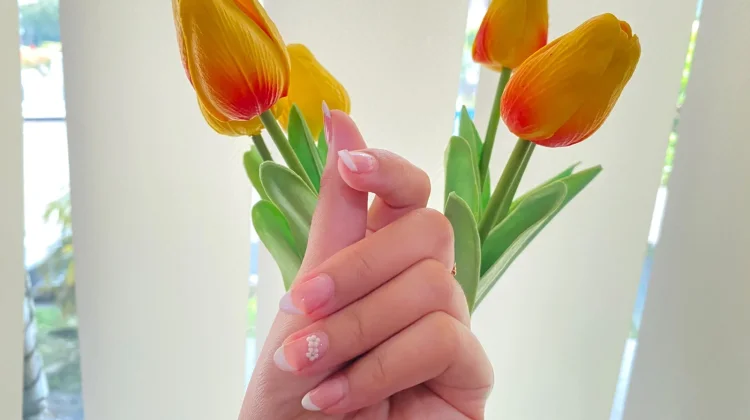 Cantik dengan Nail Art, Jangan Abaikan Kesehatan Kuku