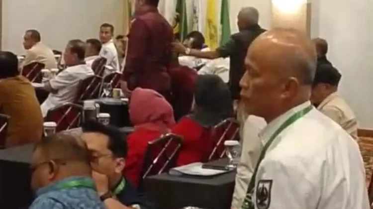 Rakerprov KONI Riau Berakhir Buntu