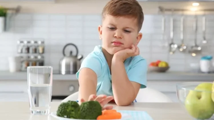 Cara Mengatasi Picky Eater tanpa Paksaan
