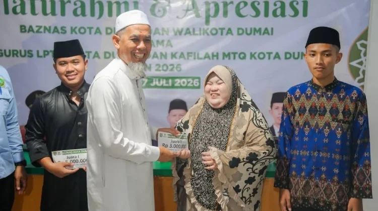 Wako Paisal Serahkan Apresiasi bagi Kafilah Berprestasi pada MTQ Riau 2026