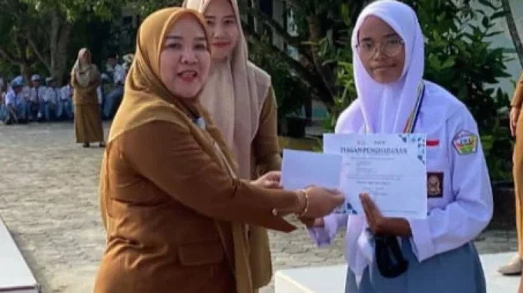 Siswi SMAN 2 Dayun Raih Medali Emas Olimpiade Sains Nasional 2026