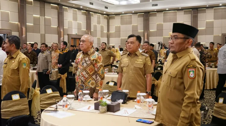 Bupati Asmar Hadiri Sarasehan Kebangsaan MPR RI