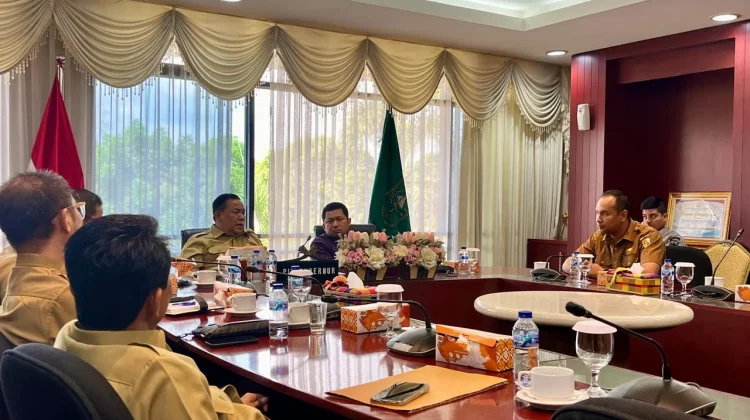 Plt Gubri dan Pemko Pekanbaru Kolaborasi Atasi Banjir Jalan Jenderal Sudirman