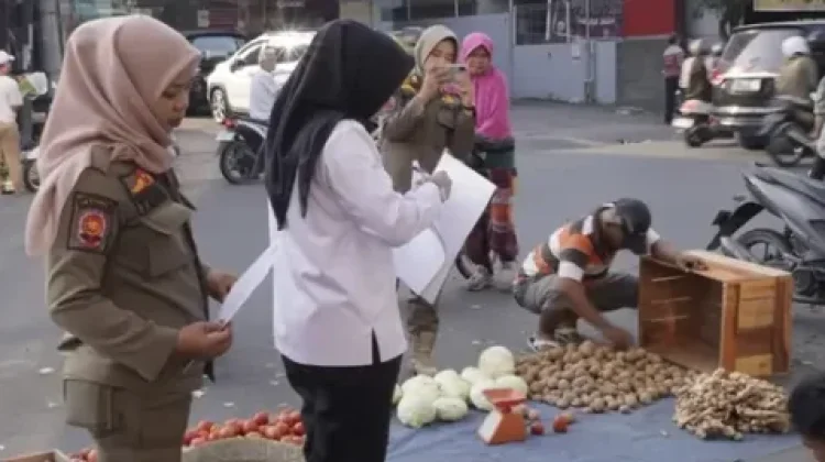 Pedagang di Ahmad Yani Diperingatkan, Satpol PP Siapkan Penertiban