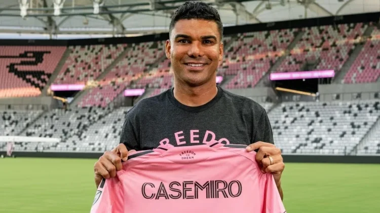 Casemiro Resmi Gabung Inter Miami, Siap Bermain Bersama Lionel Messi