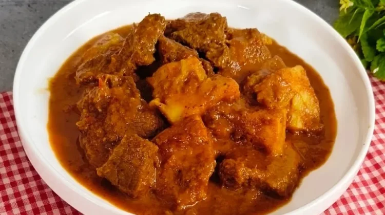 Resep Pajri Nanas Daging  Hidangan Segar, Gurih, dan Kaya Rempah